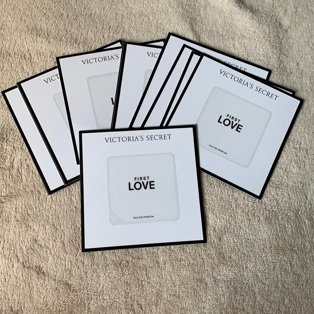COLLEGE SALE VICTORIAS SECRET FIRST LOVE